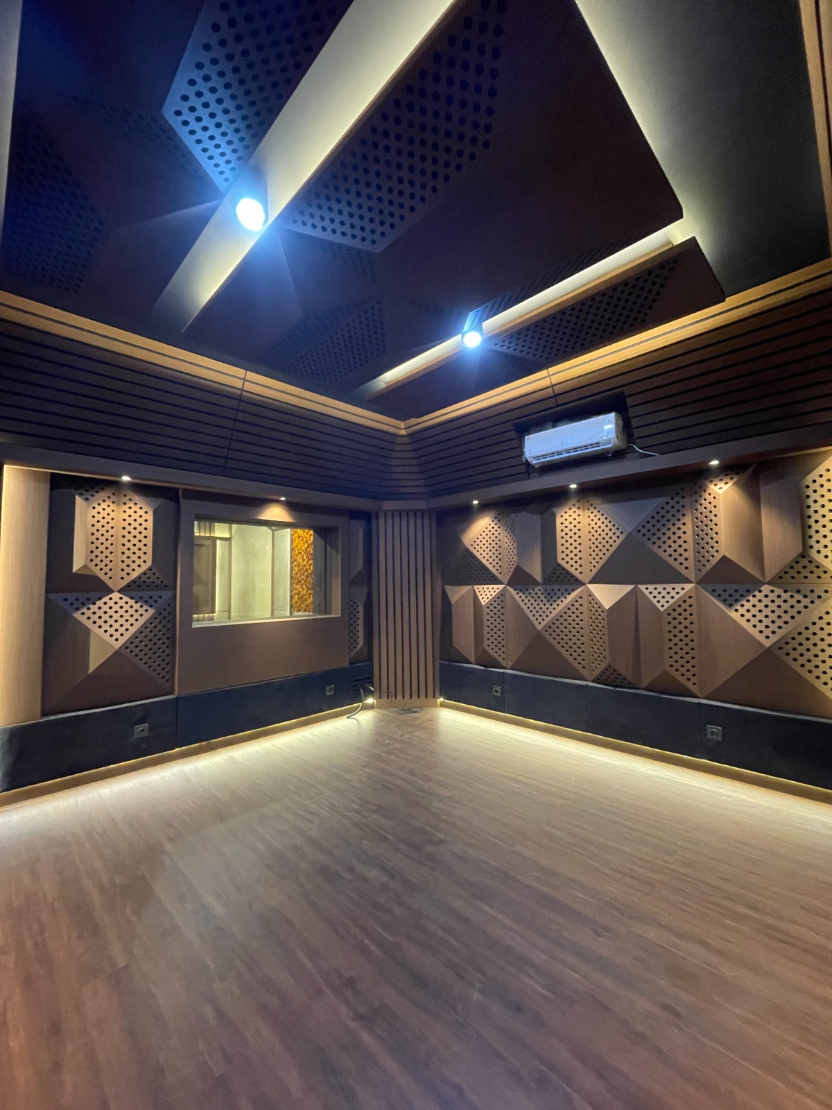 Pembuatan Studio Musik Bapak Damar Yogyakarta