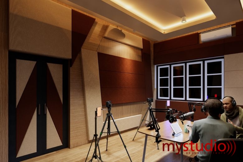 Studio Podcast Sanatha Dharma 
